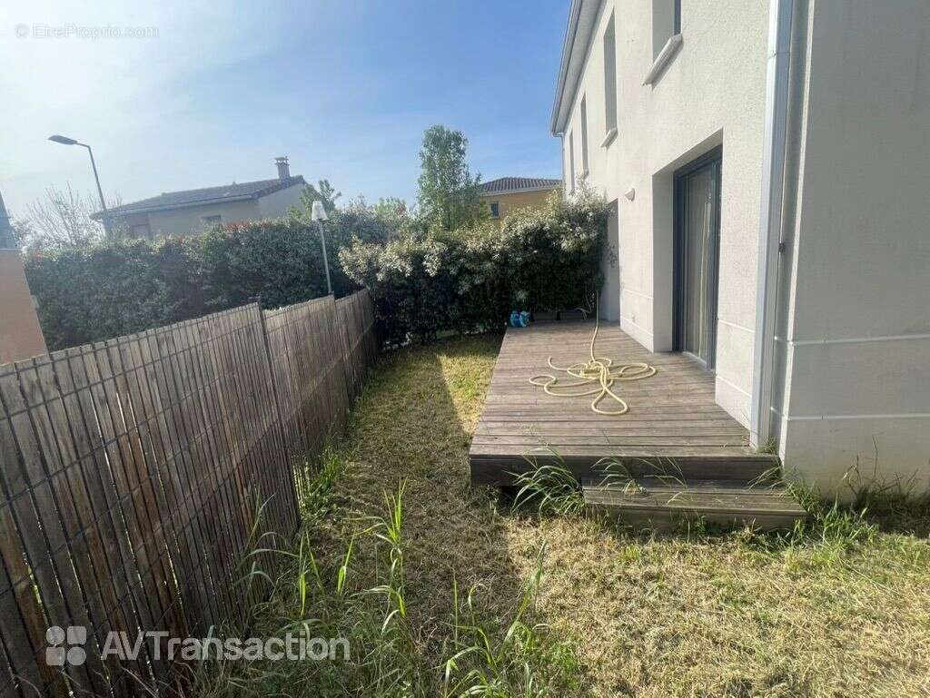 Maison 80 m² à Castelginest  - photo 22