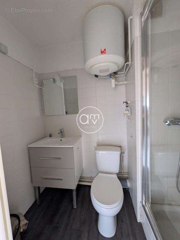 Appartement à LA LONDE-LES-MAURES