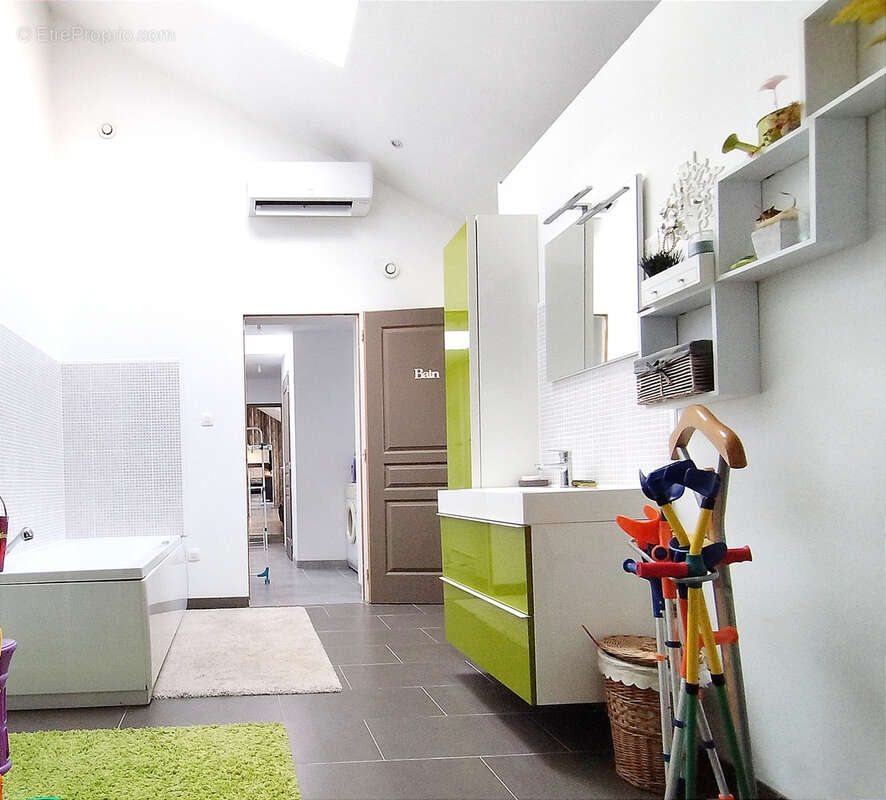 Maison à PONT-SAINT-PIERRE