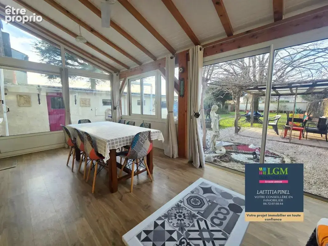  Maison familiale de 205 m² avec jardin – Centre-ville de Labruguière - photo 3