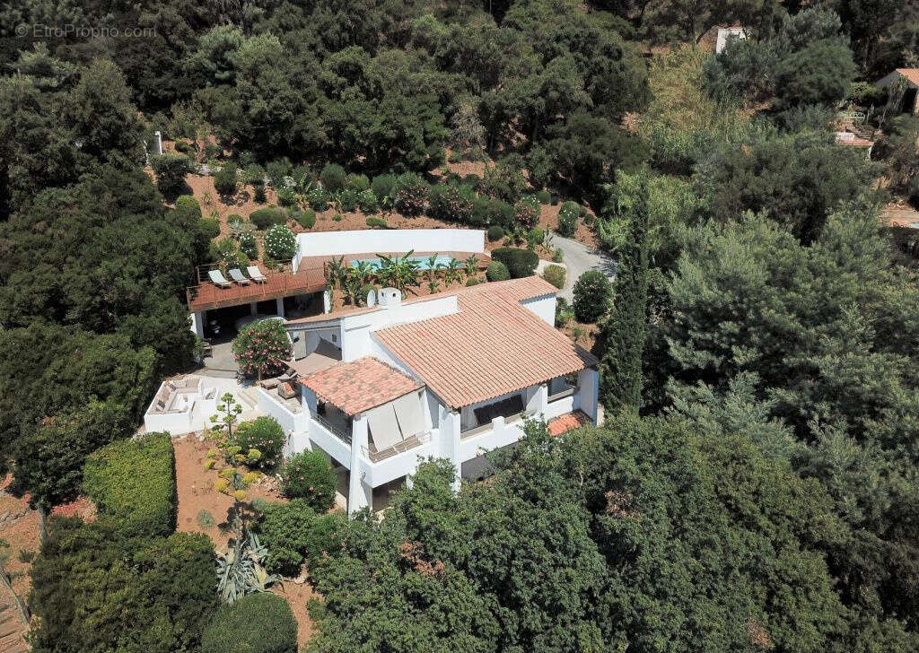 Maison à LA CROIX-VALMER