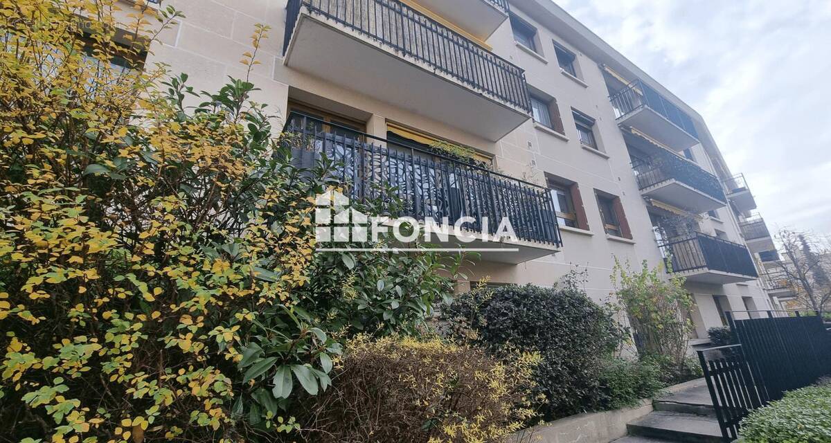 Appartement à BOURG-LA-REINE