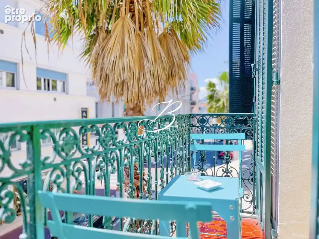 Appartement 3 pièces 70 m² à vendre à Cannes (06400) - photo 2