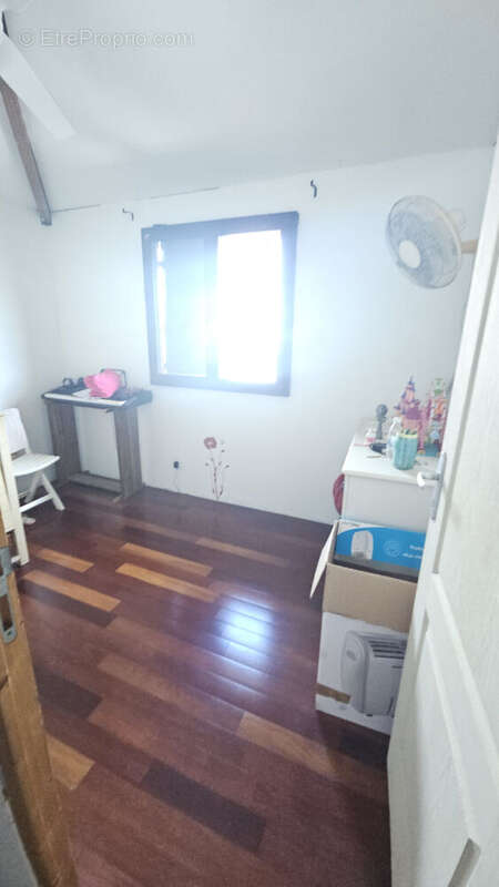 Maison 86 m² à Saint-Andre  - photo 3