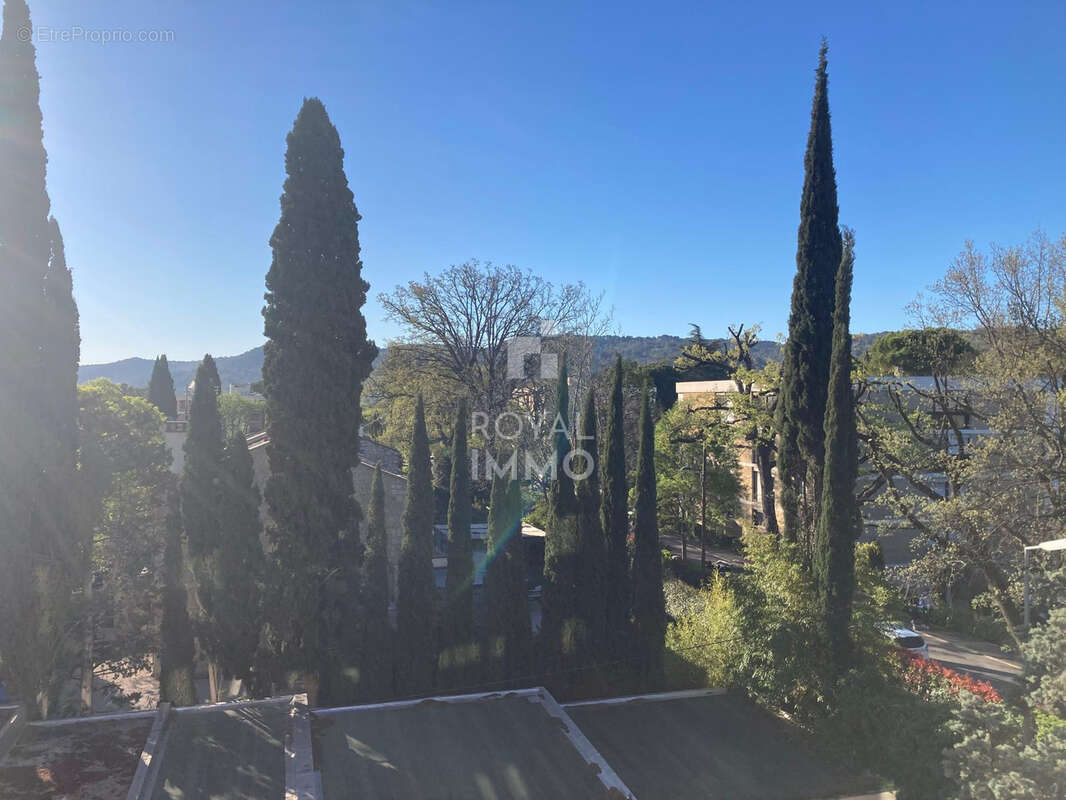 Appartement à AIX-EN-PROVENCE