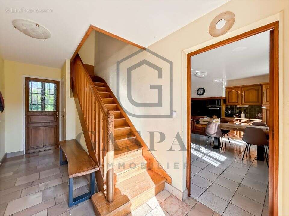 Maison à VITRAI-SOUS-LAIGLE