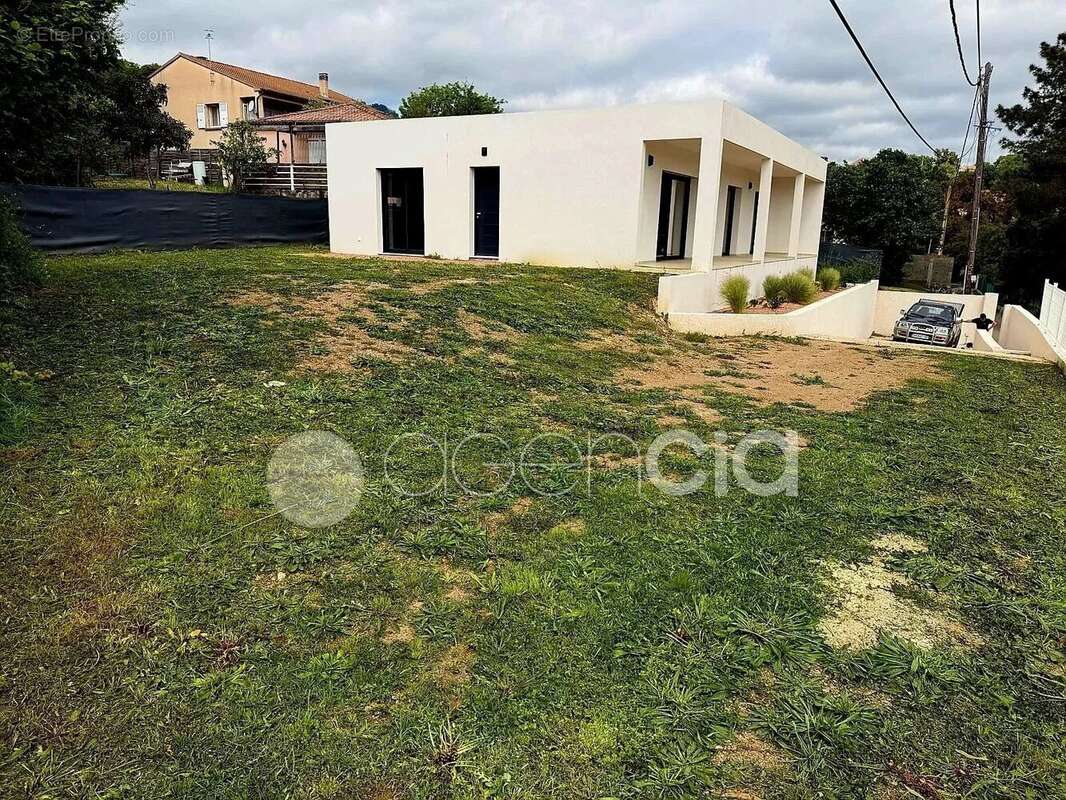 Maison à SAN-NICOLAO