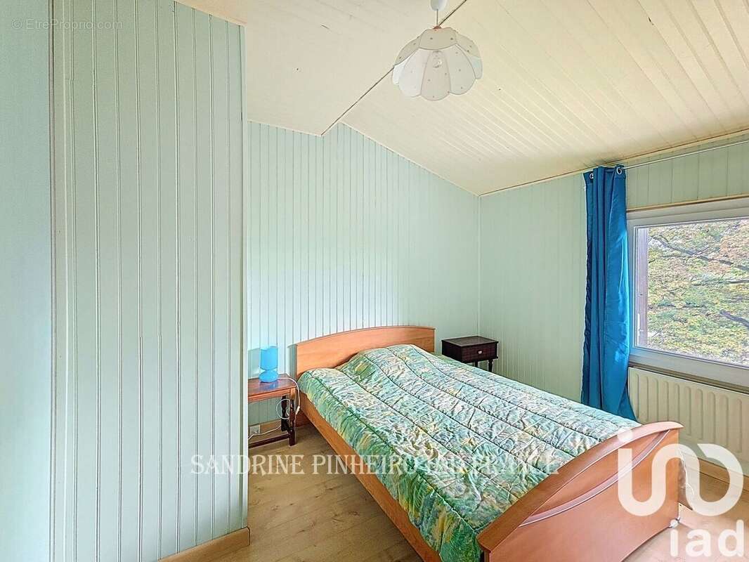 Photo 6 - Appartement à BURES-SUR-YVETTE