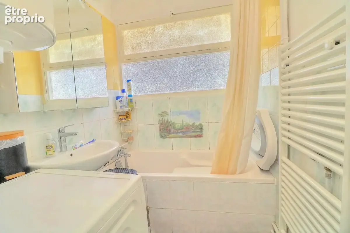 Grasse – 3 pièces 59 m² avec sa place de parking privative et sa cave – 112 000 € fai – rentabilité 7,5 % brute / 5,7 % nette de - photo 4