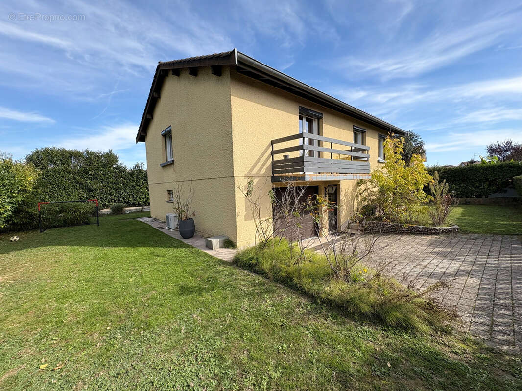 Maison à SAINT-ANDRE-DE-CORCY