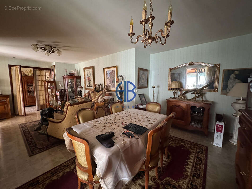 Maison à CHATEAU-GAILLARD