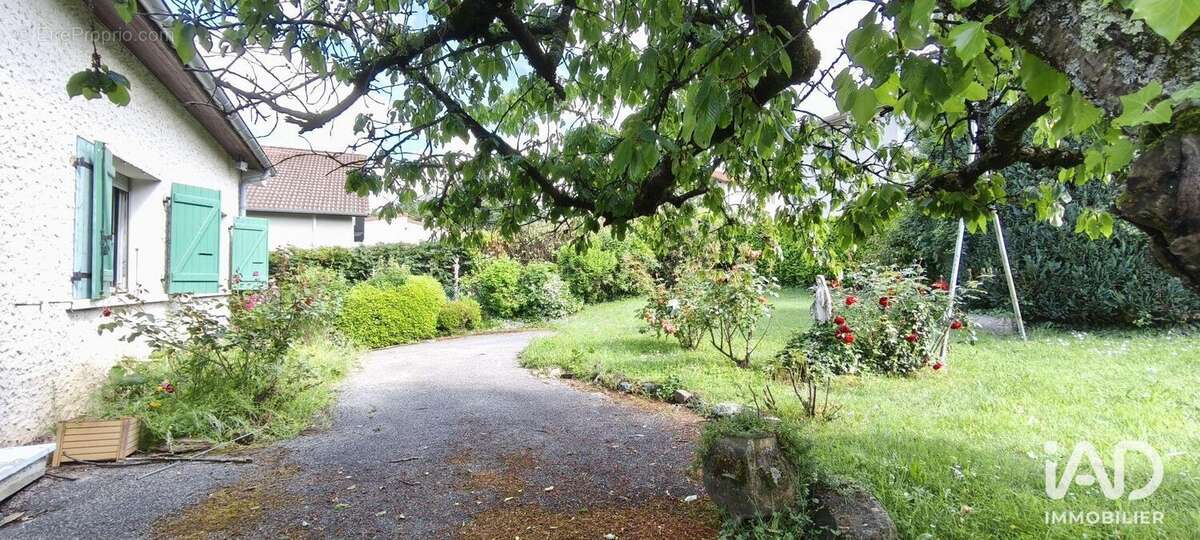 Photo 2 - Maison à SAINT-CHAMOND