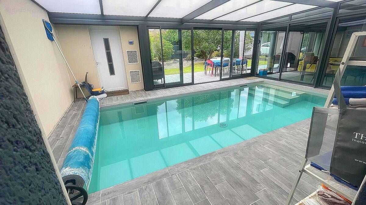 Maison à SAUJON