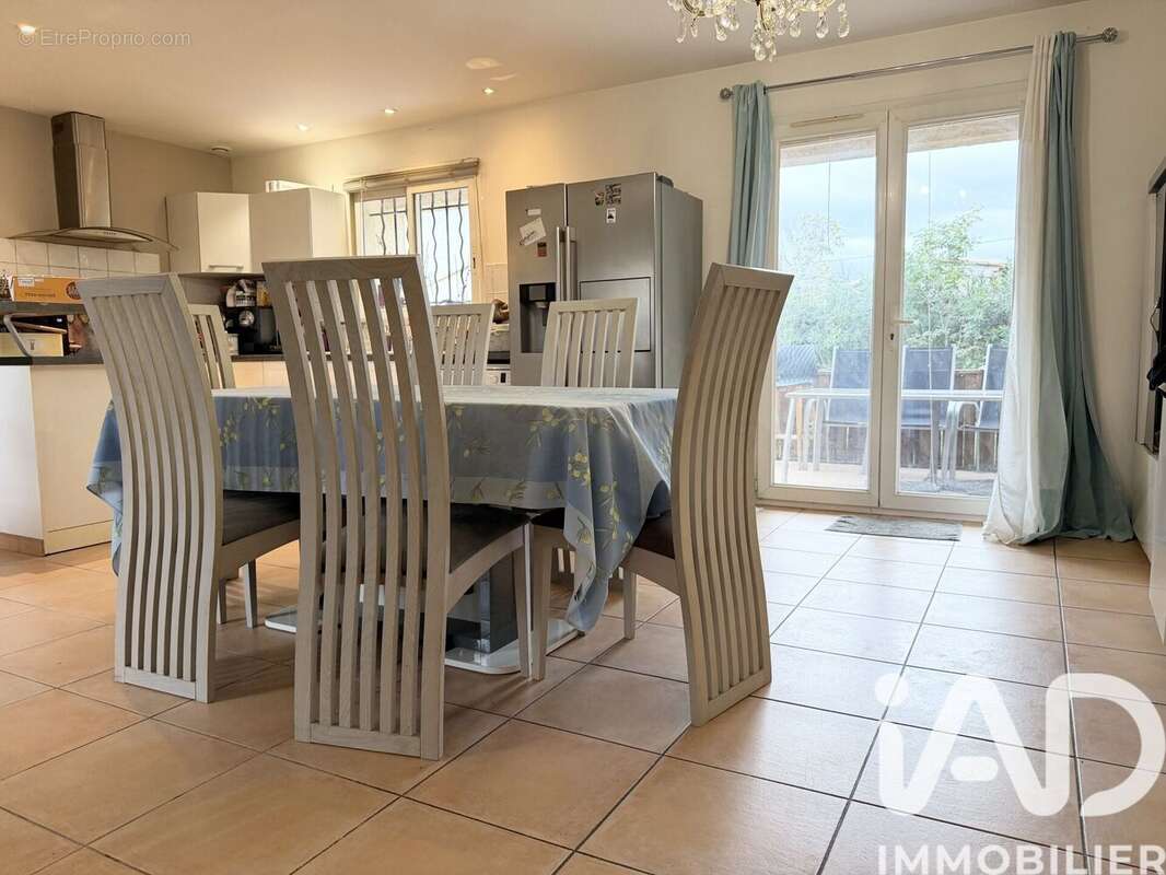 Photo 5 - Maison à SALON-DE-PROVENCE