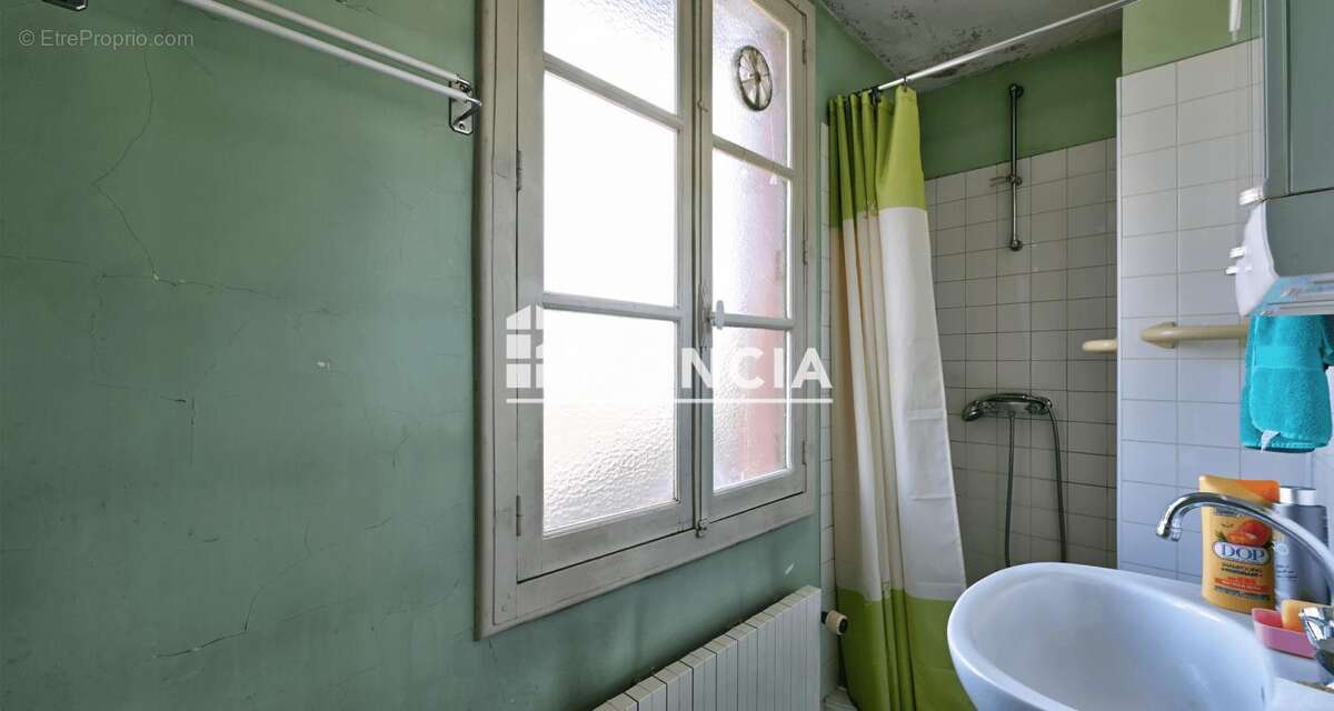 Maison avec jardin et sous-sol total à vendre - photo 5