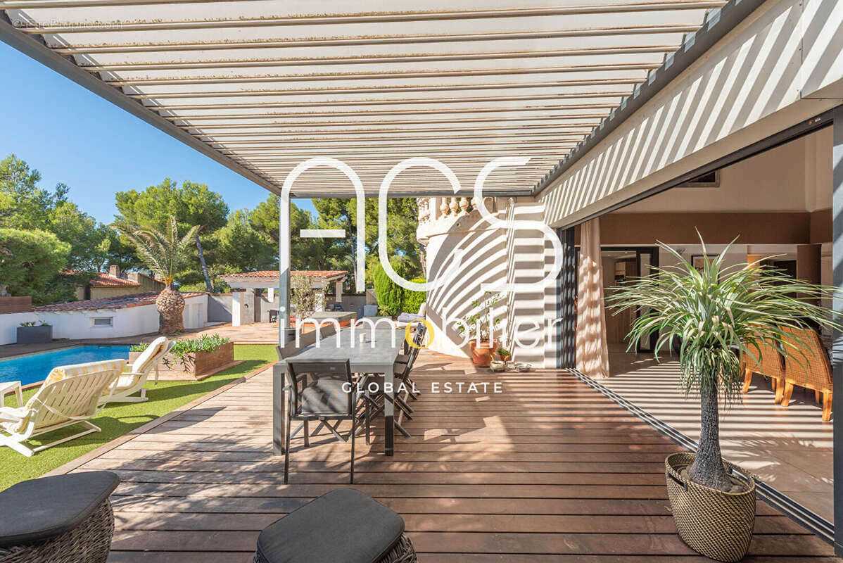 Maison à CARRY-LE-ROUET