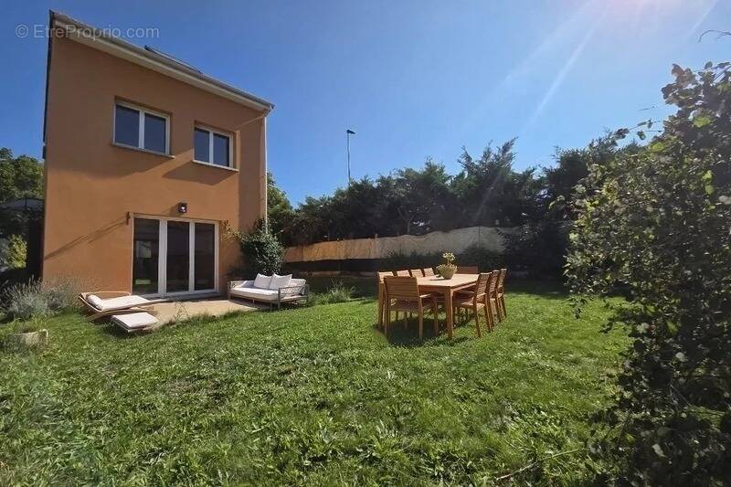 Maison à CHATOU