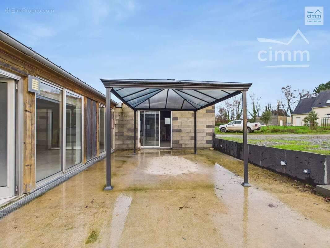 Maison à SAINT-MALON-SUR-MEL