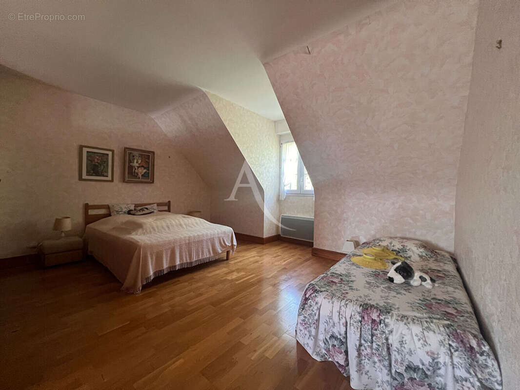 Maison à MONTRICHARD