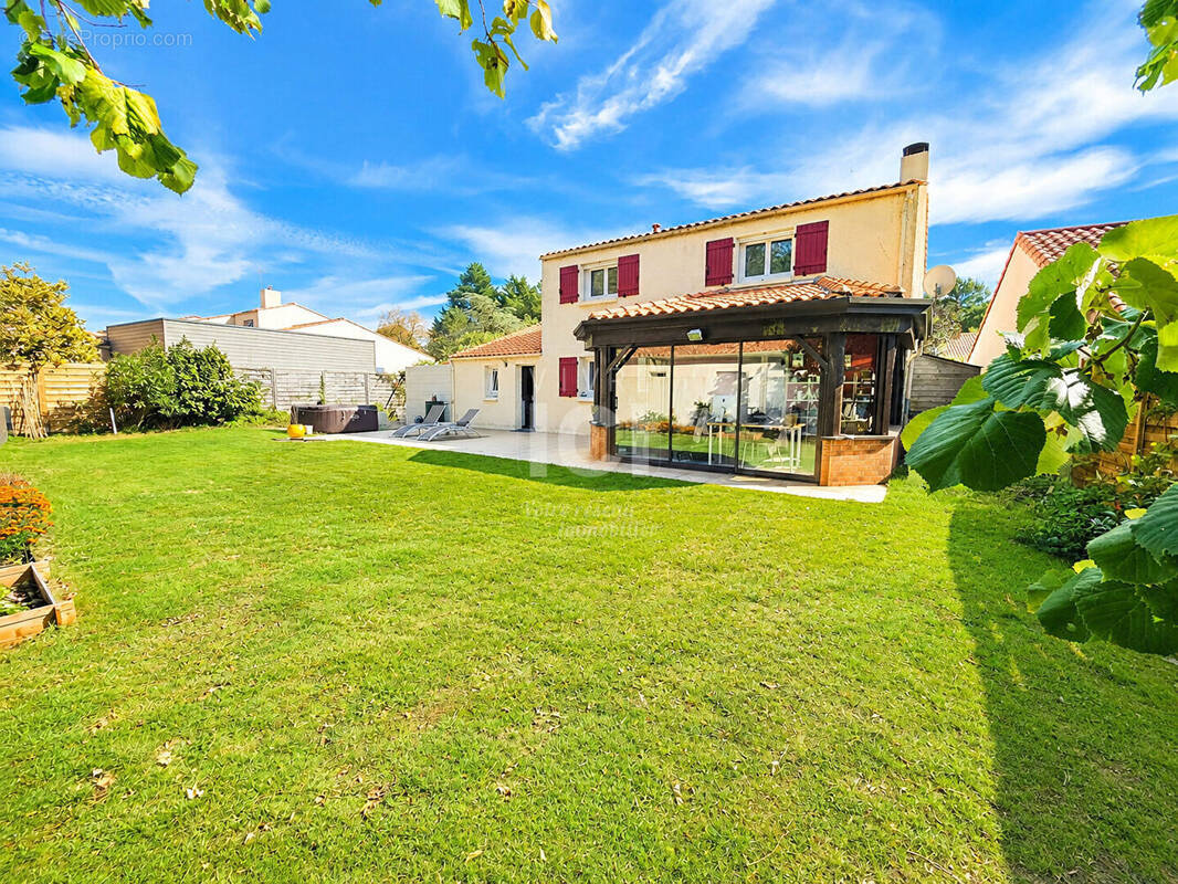 Maison à BOUAYE