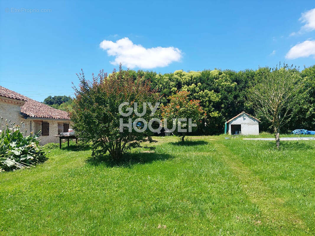 Maison à CASTELCULIER