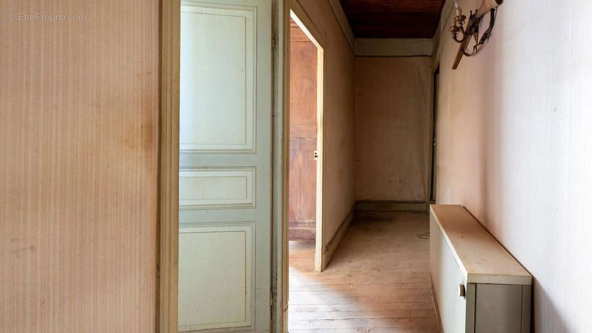 Maison à GOURDON