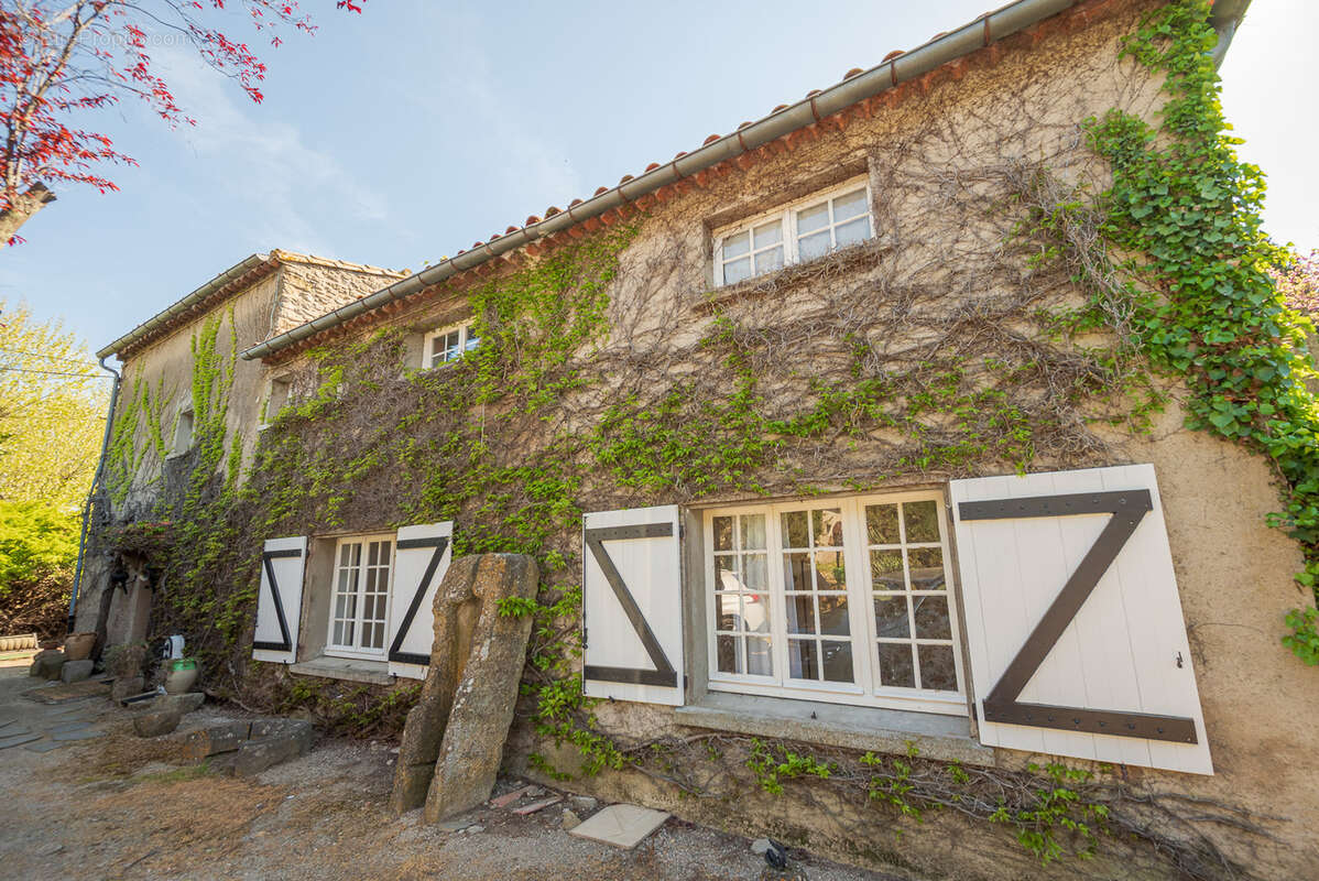 Maison à PEYRIAC-MINERVOIS