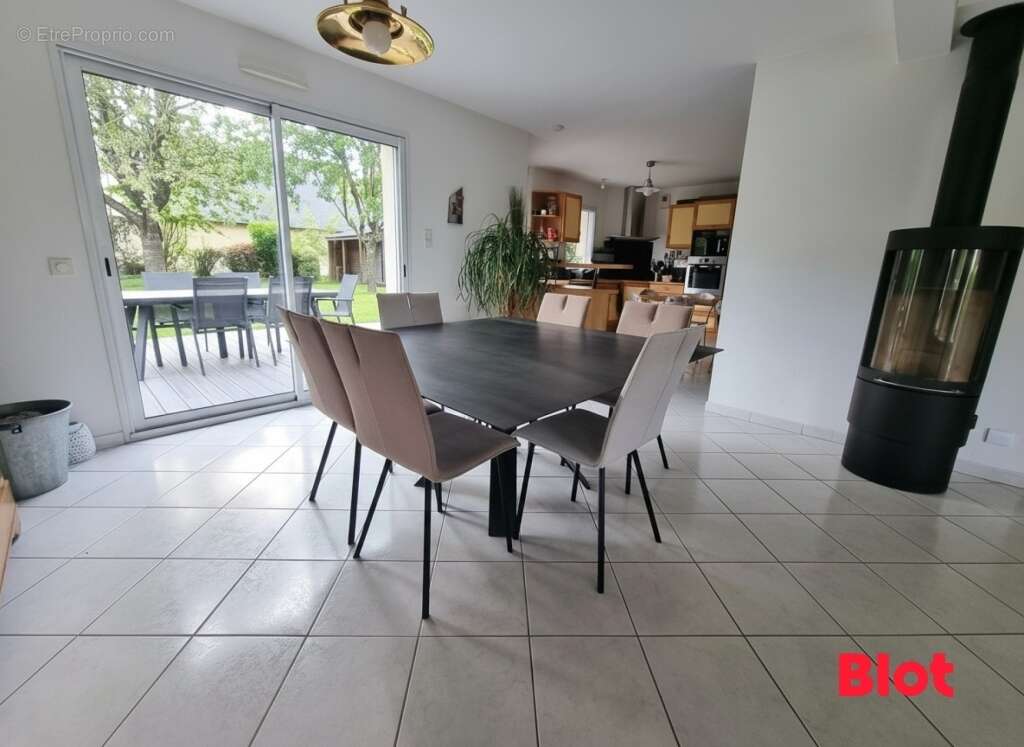 Maison à LANGAN