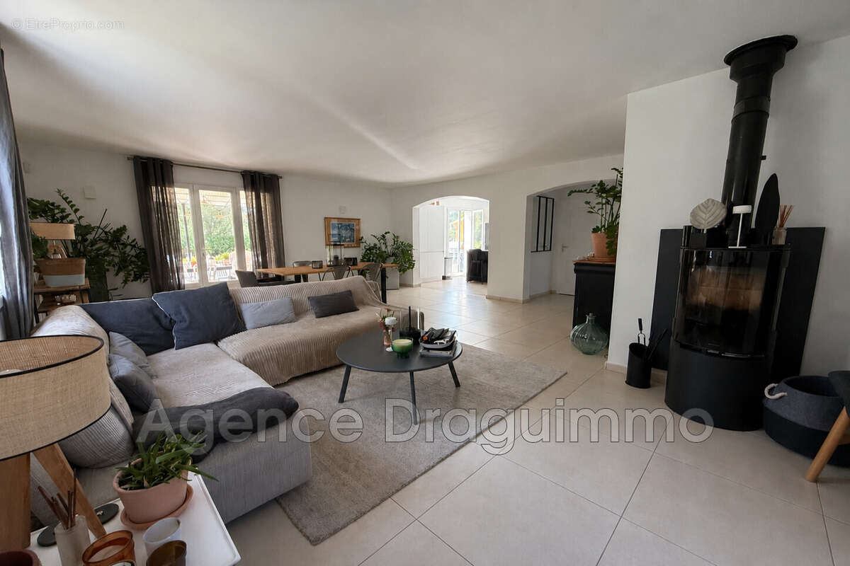 Maison à DRAGUIGNAN
