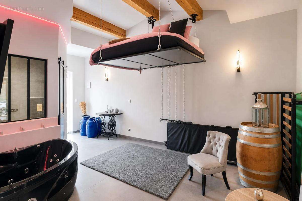 Maison 5 pièces avec gîte et grand terrain à Brignoles - photo 16
