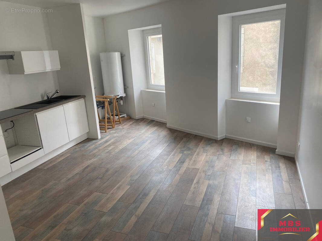 Appartement à ROQUECOURBE