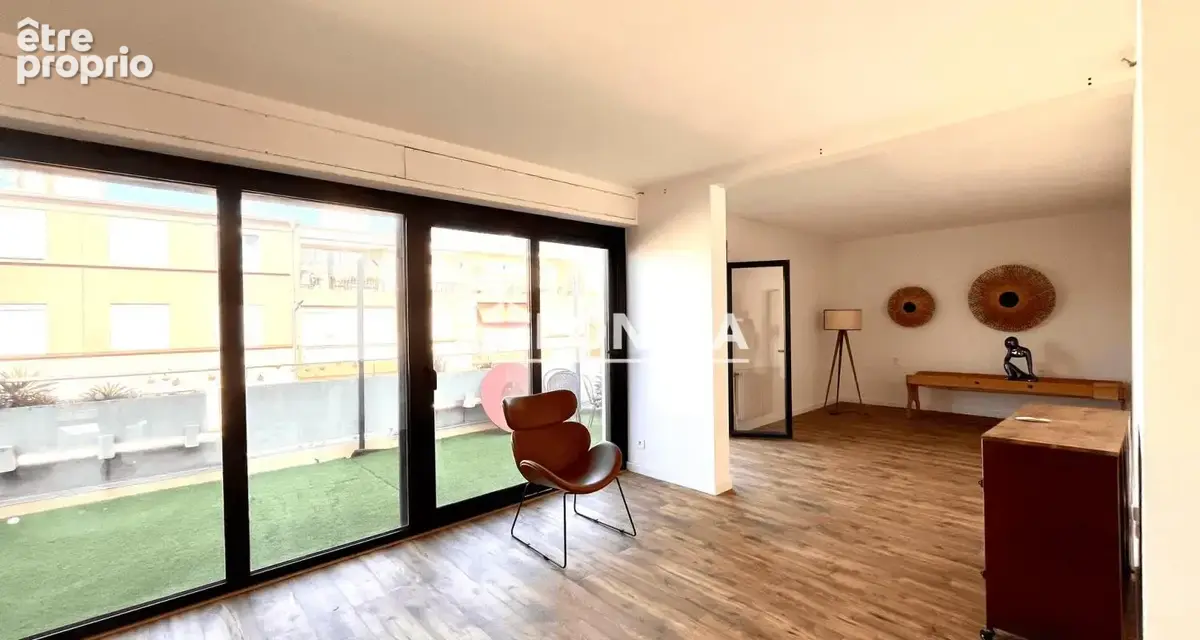 Appartement t3 double terrasse proche polygone et gare - photo 2