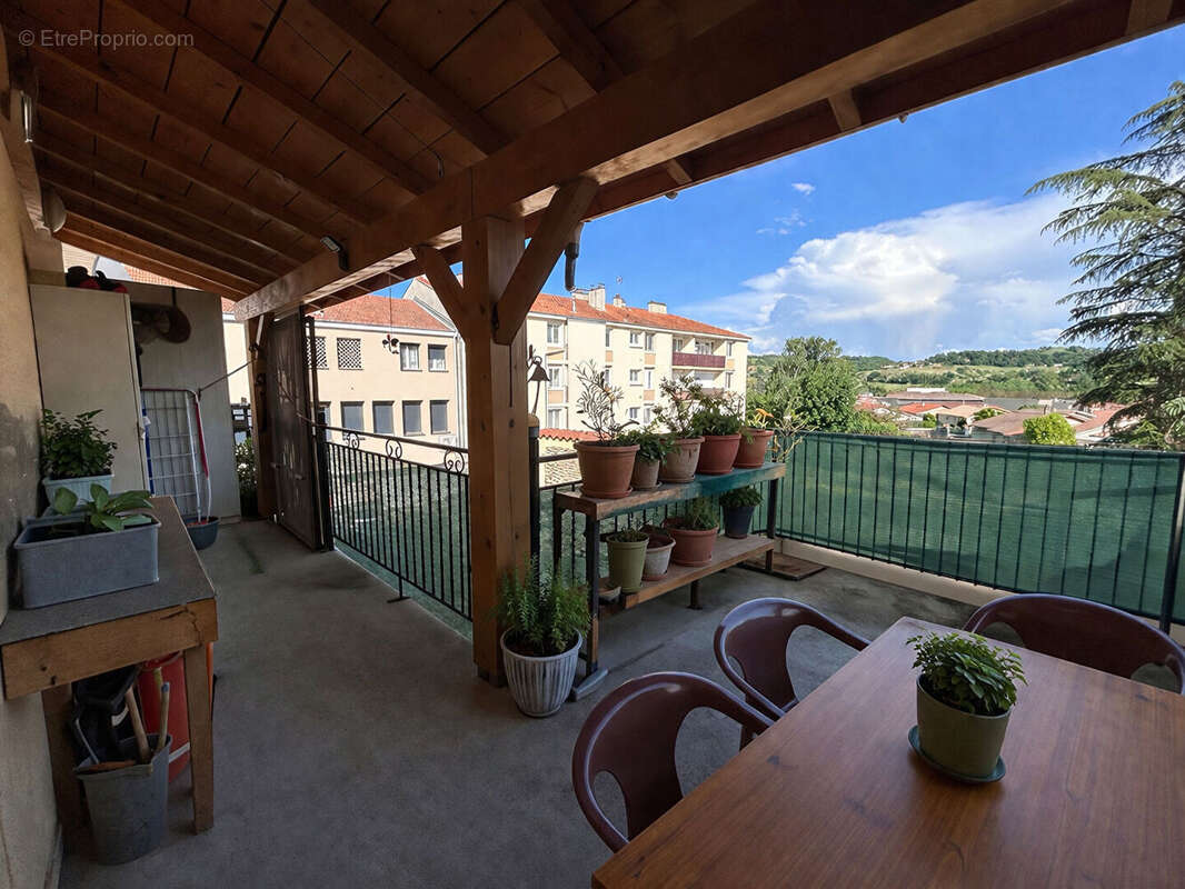 Maison à CHATEAUNEUF-DE-GALAURE