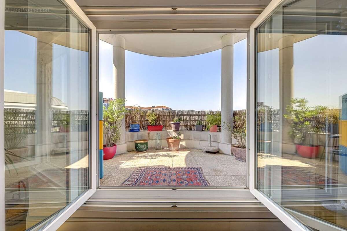 Appartement Colombes  les vallées 4/ 5 pièce(s) de 94 m² - photo 2