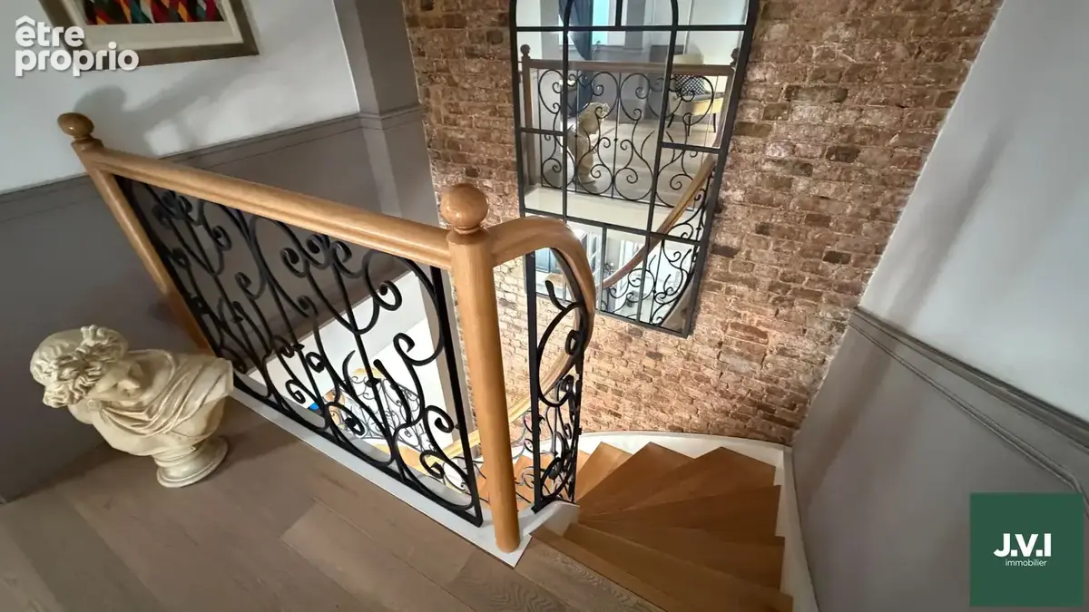 A VENDRE Maison Soisy Sous Montmorency 9 pièce(s) 360 m2 - photo 4
