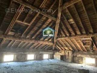 Appartement à LA RICAMARIE