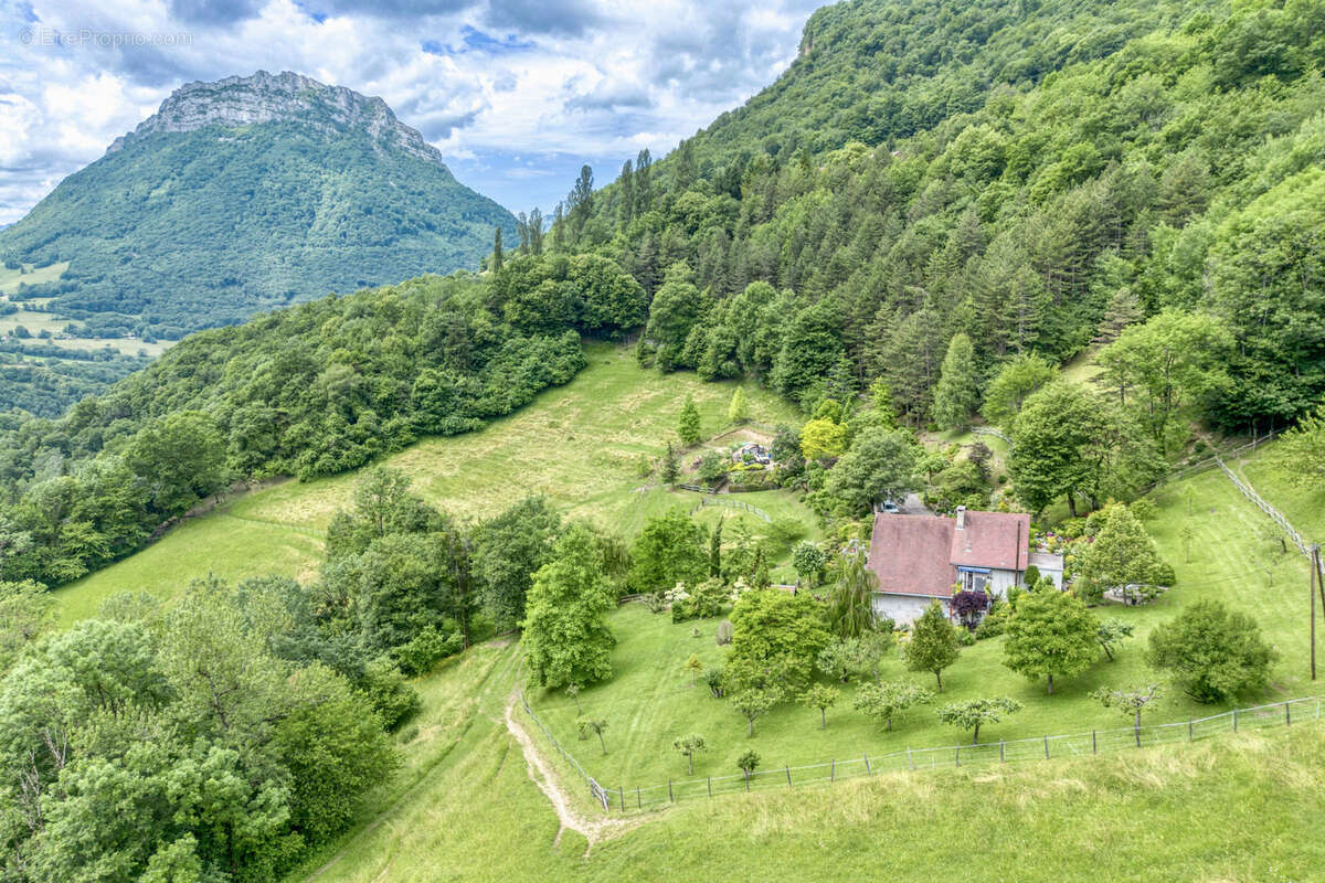 Maison à QUAIX-EN-CHARTREUSE