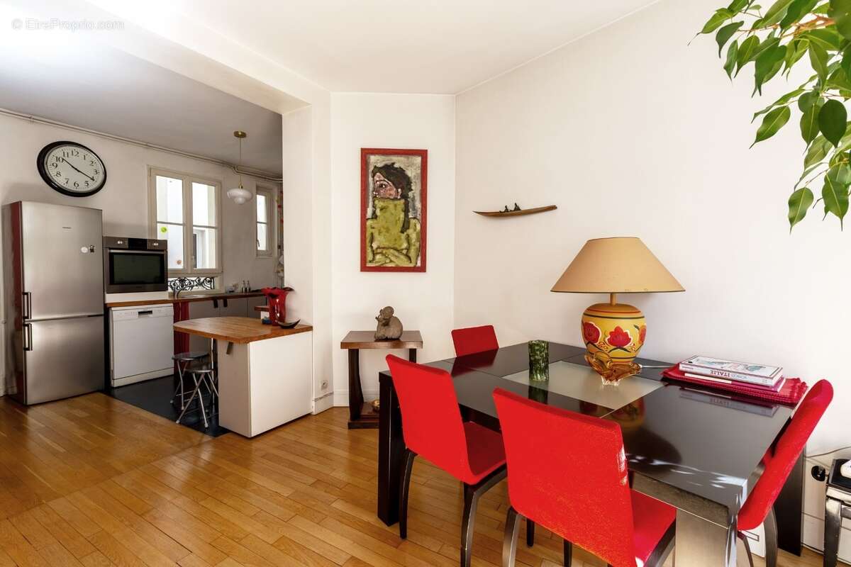 Appartement à vendre 6 pièces PARIS 18EME ARRONDISSEMENT (75) - photo 6