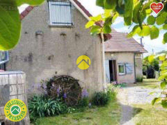 Maison à VOUSSAC