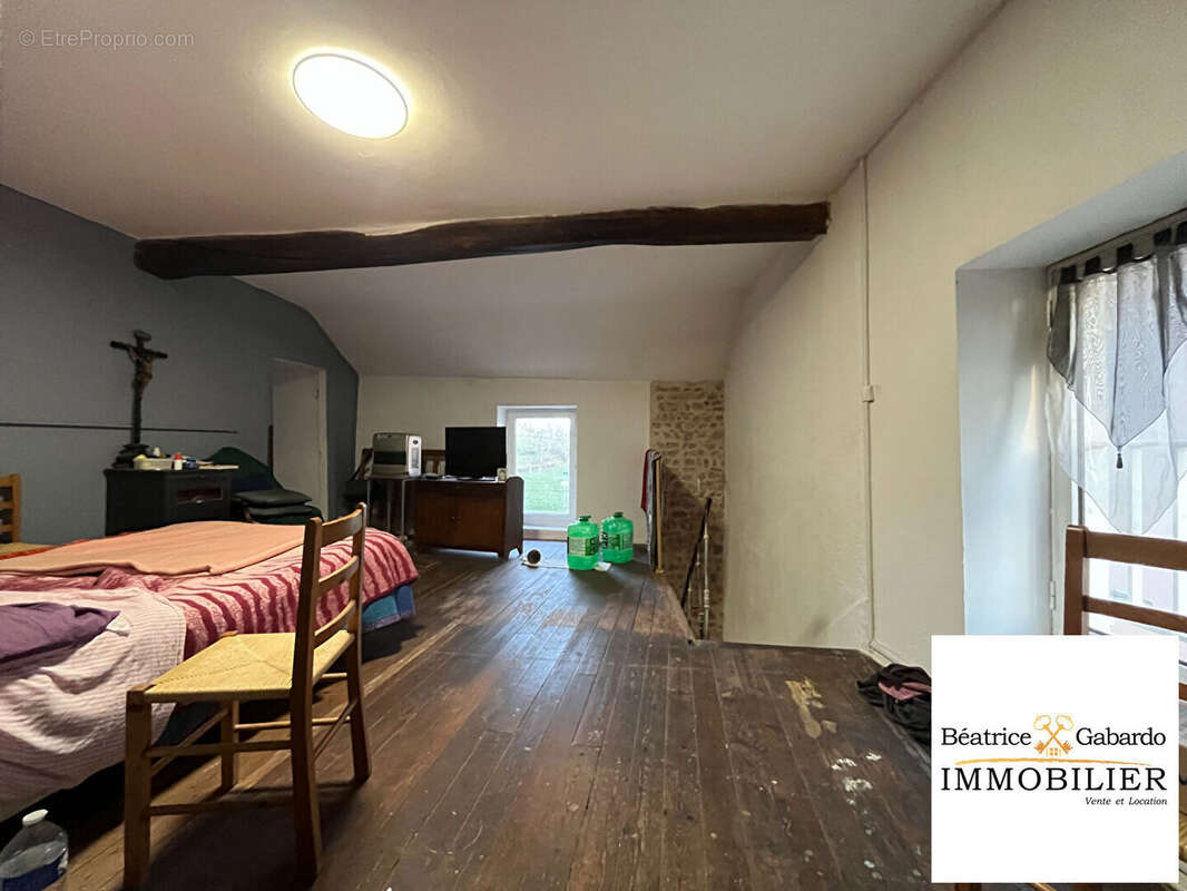 Maison Bois Sainte Marie 5 pièce(s) 155 m2 - photo 12