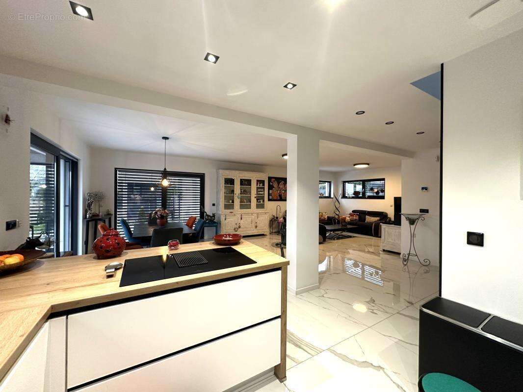 Maison à FROENINGEN