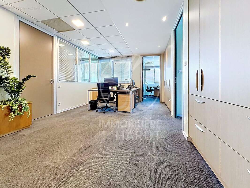 Commerce 150 m² à Mulhouse  - photo 9