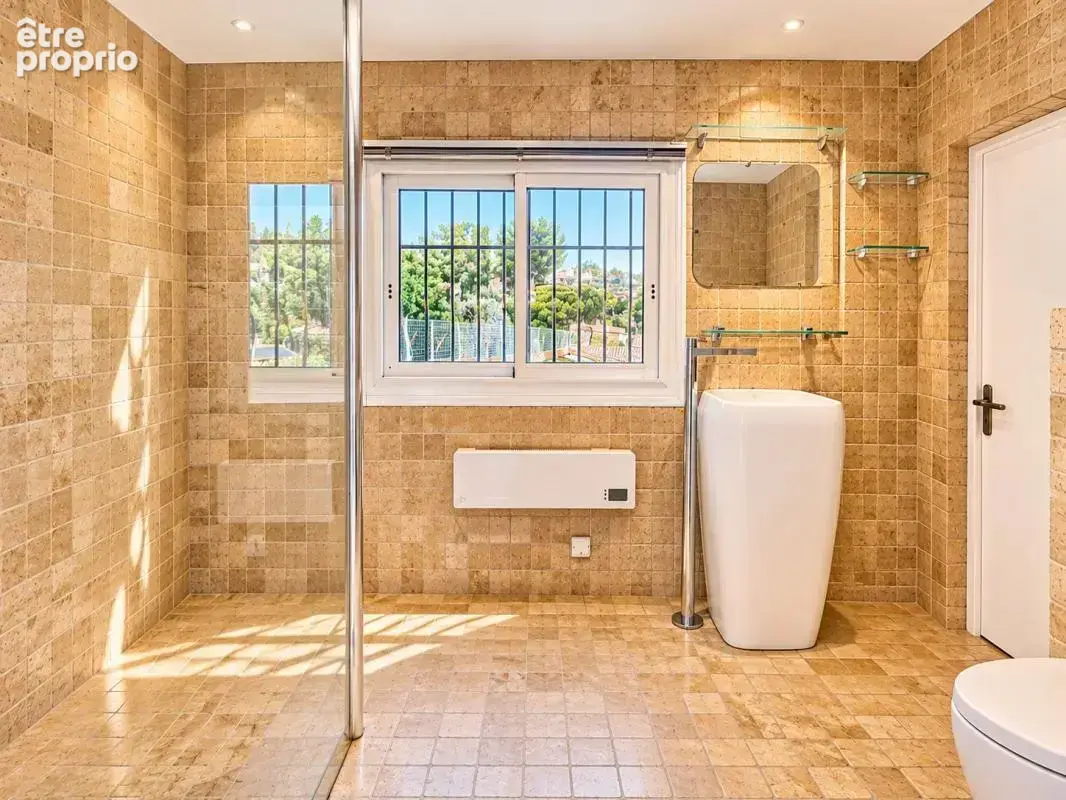 Maison de charme 130 m², piscine et vue mer panoramique - photo 8