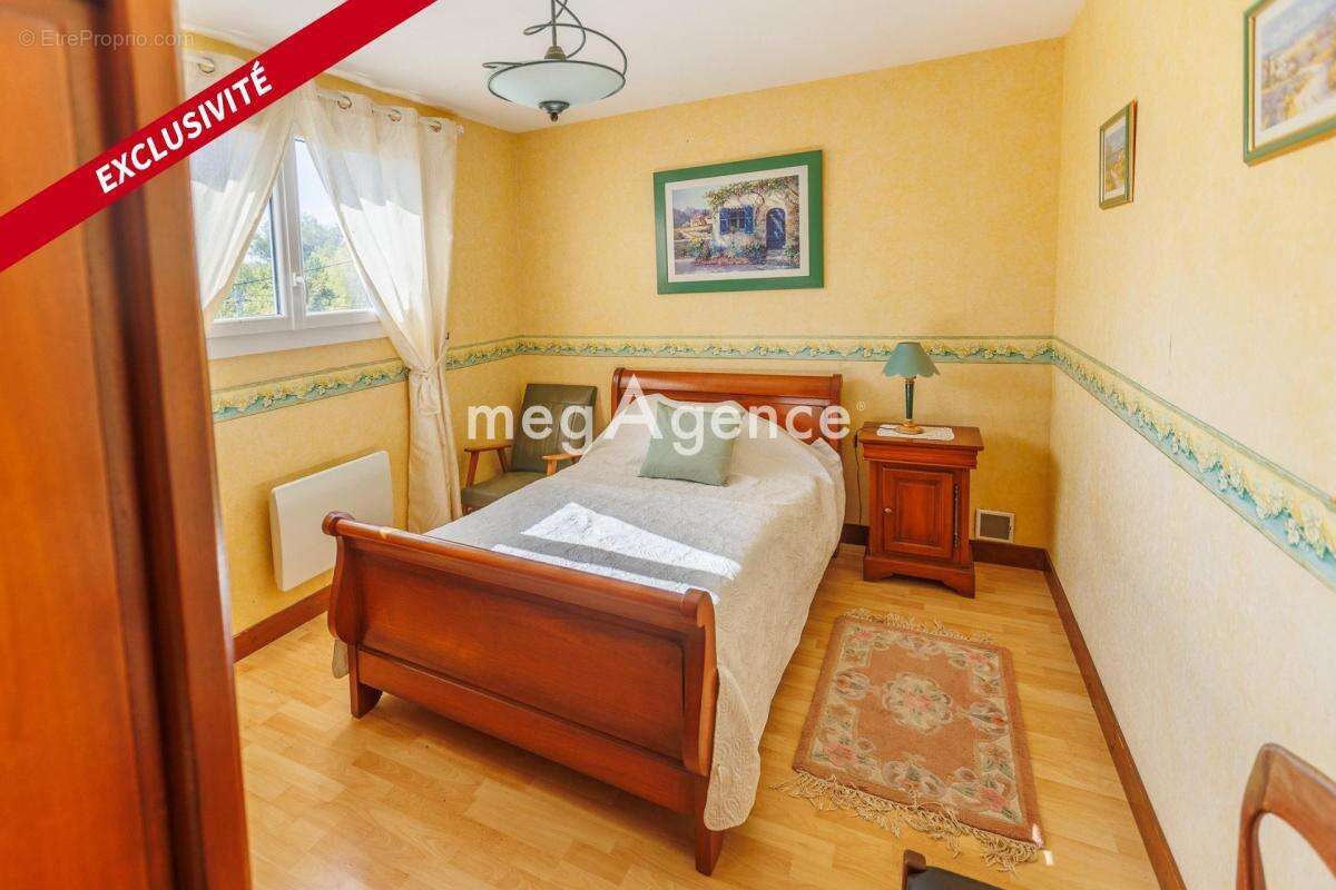 Maison à CUBZAC-LES-PONTS