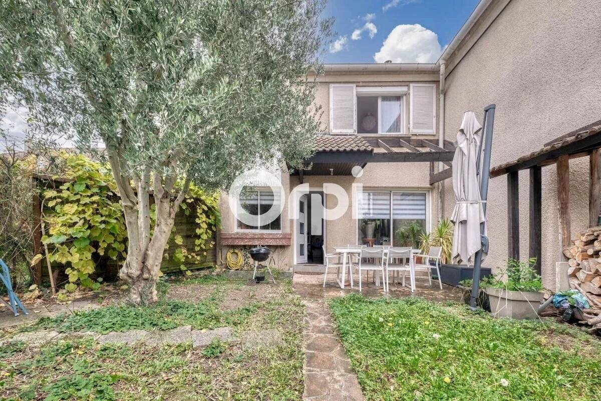 Maison à GOURNAY-SUR-MARNE