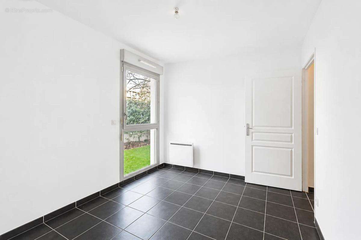 Lyon : Appartement contemporain 3 pièces - photo 6