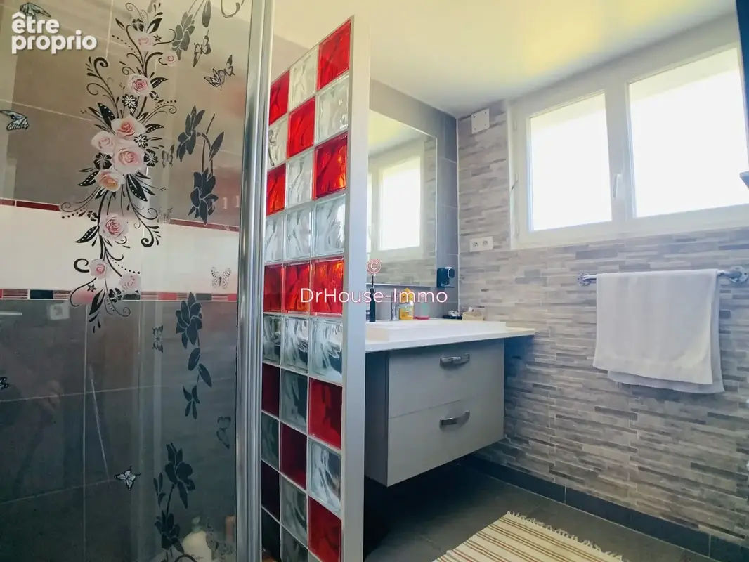 Maison 6 pièces 95 m² à vendre à Chateau-Renard (45220) - photo 27
