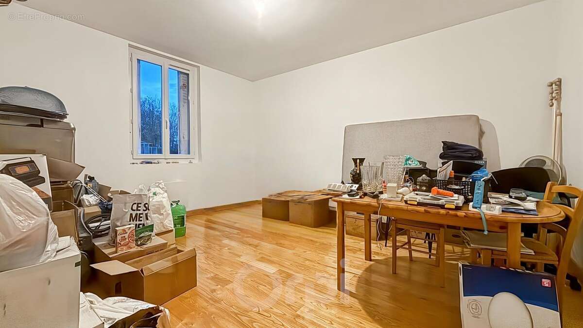 Maison à BESSINES-SUR-GARTEMPE