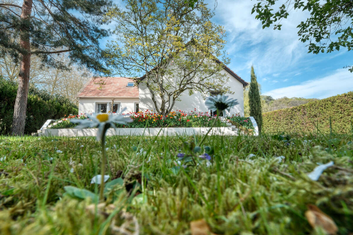Maison à FONTENAY-LES-BRIIS