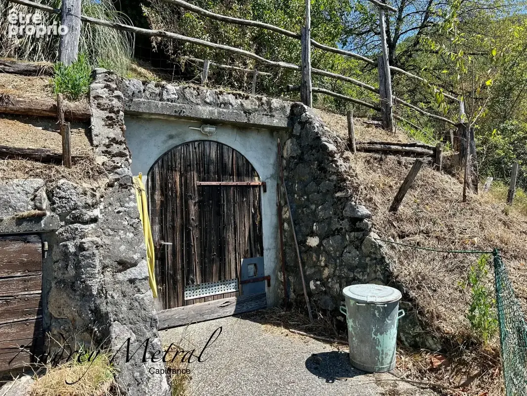 Maison en pierre à vendre à SERRIERES EN CHAUTAGNE (73) vue imprenable, 50 min de Genève et Annecy, 35 min d'Aix-les-Bains - photo 16